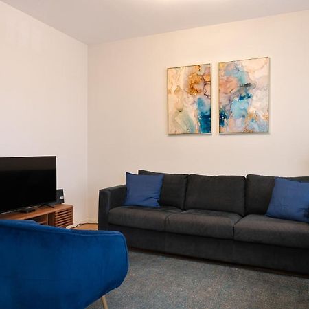Invicta Premium - 4Br Downtown Apartment With Ac Porto Dış mekan fotoğraf