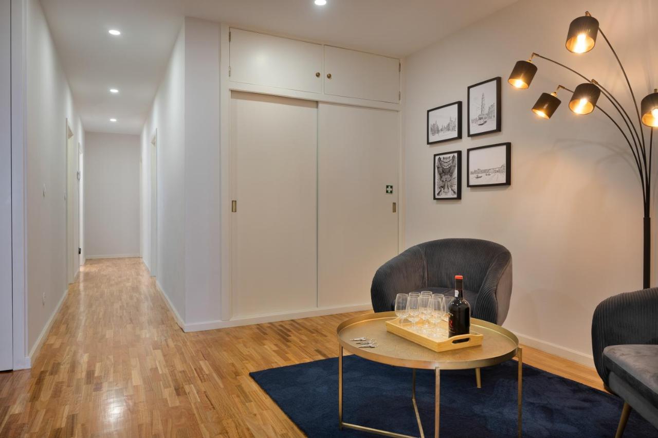 Invicta Premium - 4Br Downtown Apartment With Ac Porto Dış mekan fotoğraf